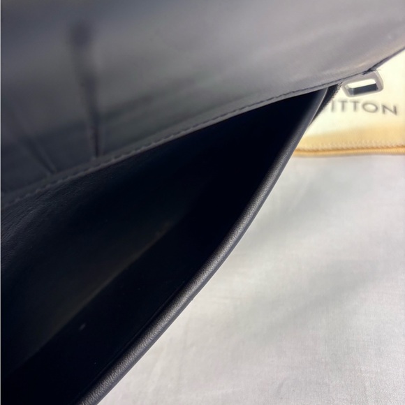 Louis Vuitton Damier Infini Wallet - Picture 9 of 16